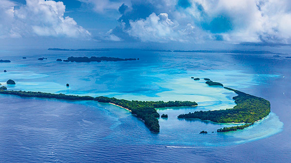 Das Atoll, dass zum Inselstaat Palau gehört, liegt mitten im Pazifik.